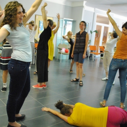 Grenzüberschreitende DaF-Lehrerfortbildung zum Thema „Verbindung von Sprachförderung und Theaterarbeit“