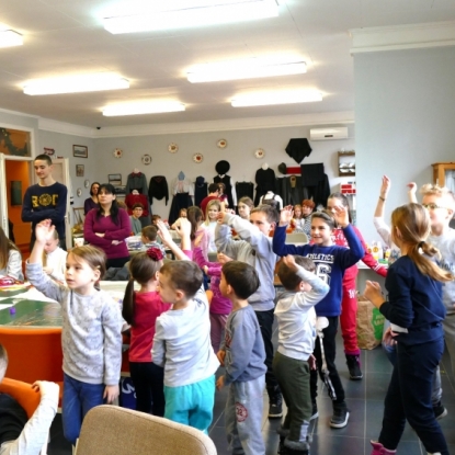 Božićna radionica za decu u Udruženju Nemaca “Gerhard“