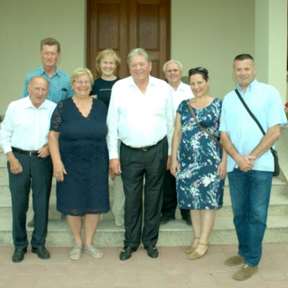 Feierliche Einweihung der Kirche in Radanovac und Besuch einer Delegation der Landsmannschaft der Donauschwaben Bayern in unserem Verein