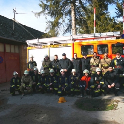 Spende Feuerwehrauto für den Freiwilligen Feuerwehrverein Bački Monoštor